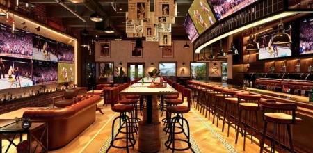 Hyatt Zilara Cancún – Sports Bar pantallas y cocteles