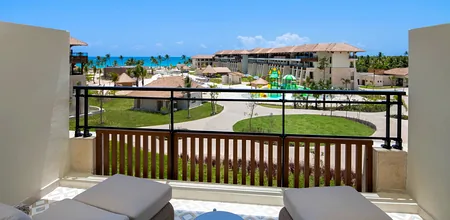 Suite estándar familiar Dreams Playa Esmeralda