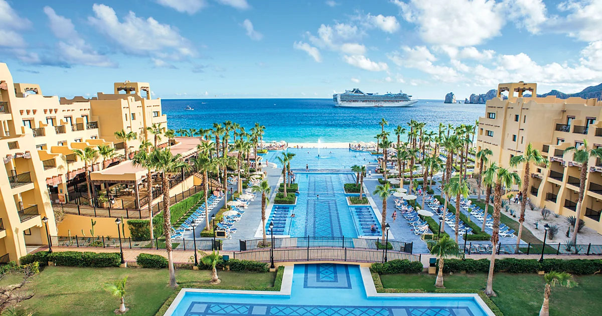 Riu Santa Fe Los Cabos – piscinas y parque acuático Splash Water World en playa El Médano
