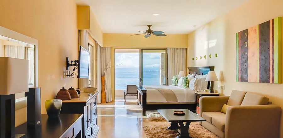 Honeymoon Suite