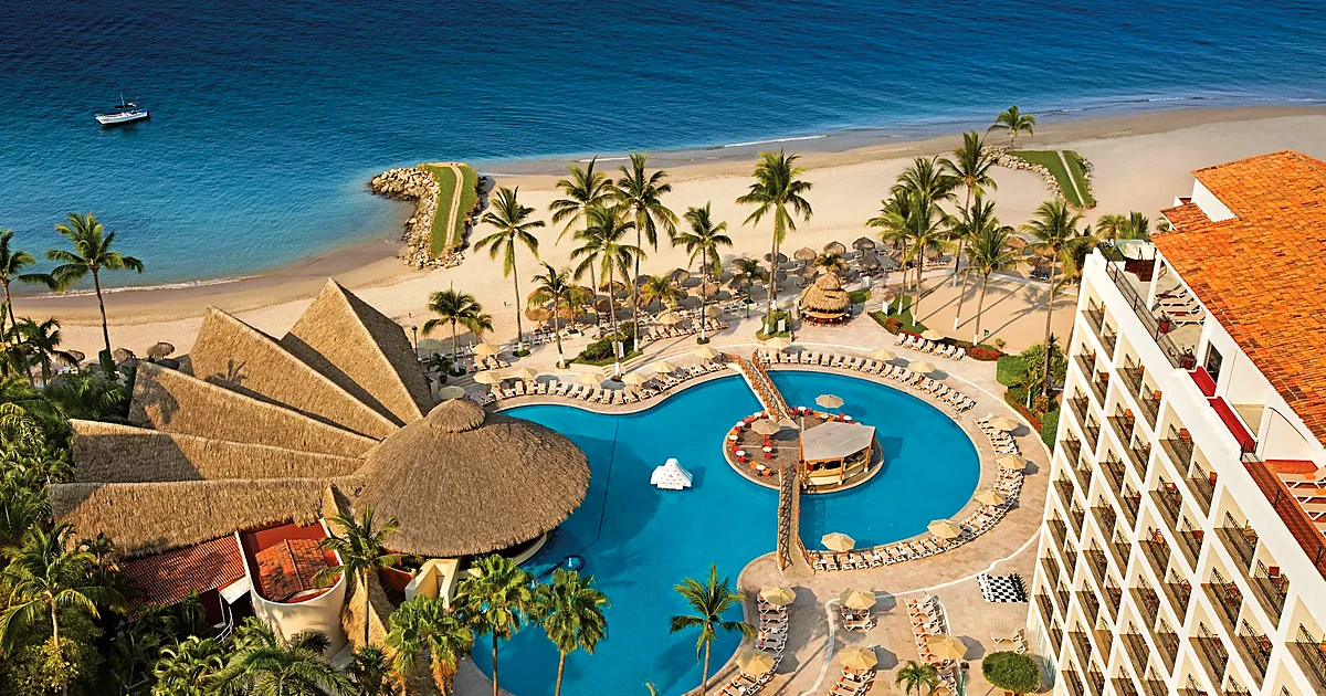 Sunscape Puerto Vallarta Resort & Spa – frente a la Bahía de Banderas, parque acuático incluido