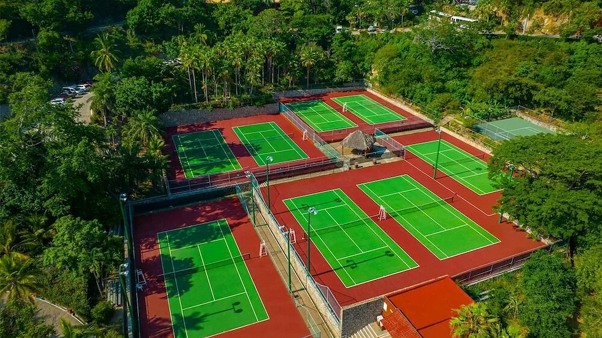 Las Brisas Huatulco – clase de tenis con instructor
