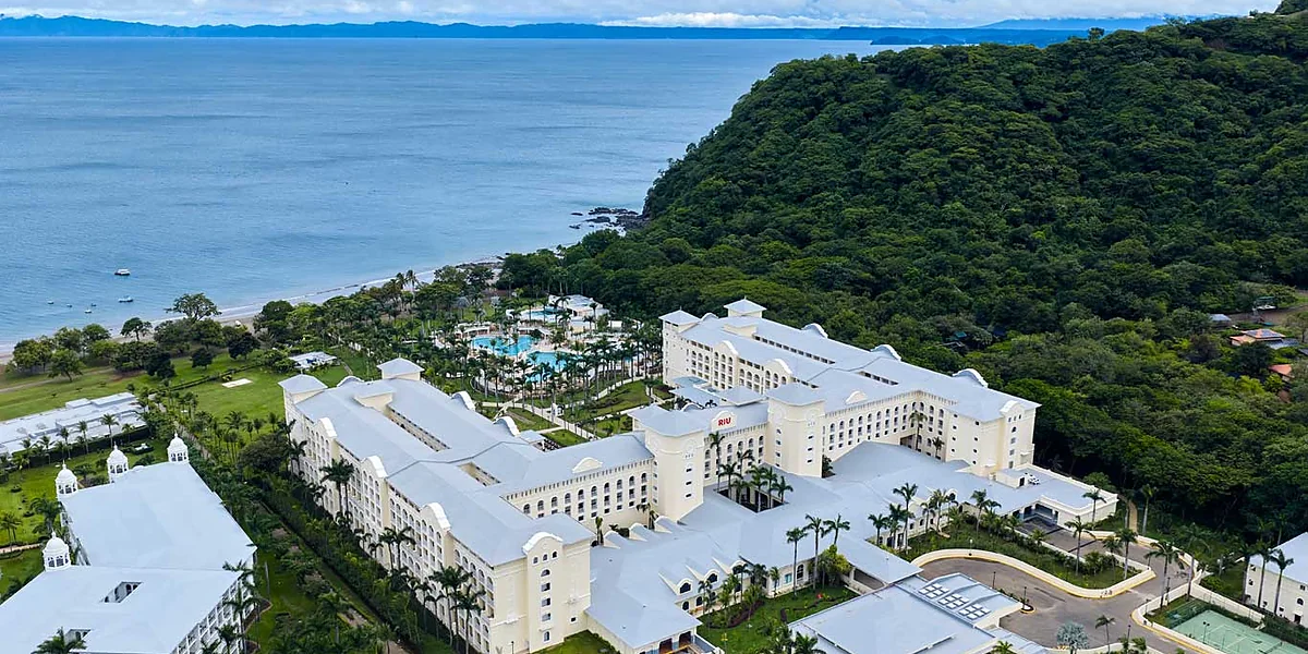 Hotel Riu Guanacaste – resort familiar renovado en Playa Matapalo, Costa Rica