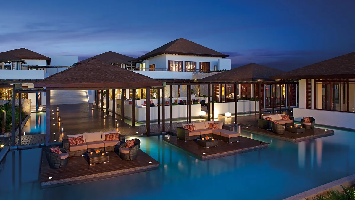 Secrets Playa Mujeres – pools and beach