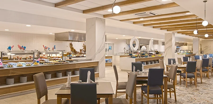 Central Plaza, Serenade Punta Cana