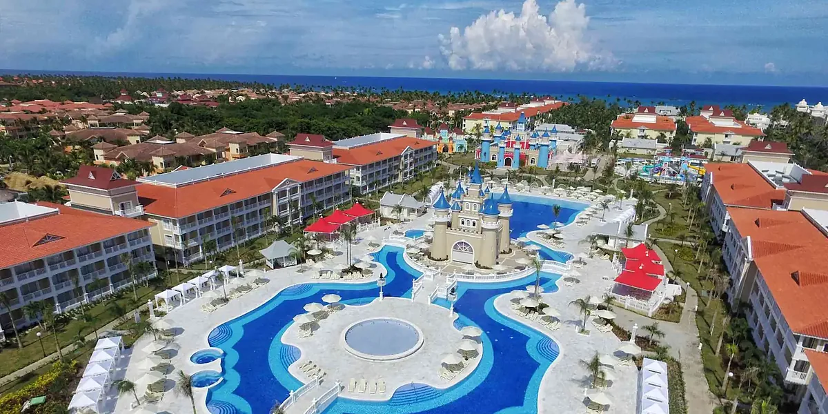Bahia Principe Explore Legend – castillo de toboganes y parque acuático temático para niños pequeños en Punta Cana