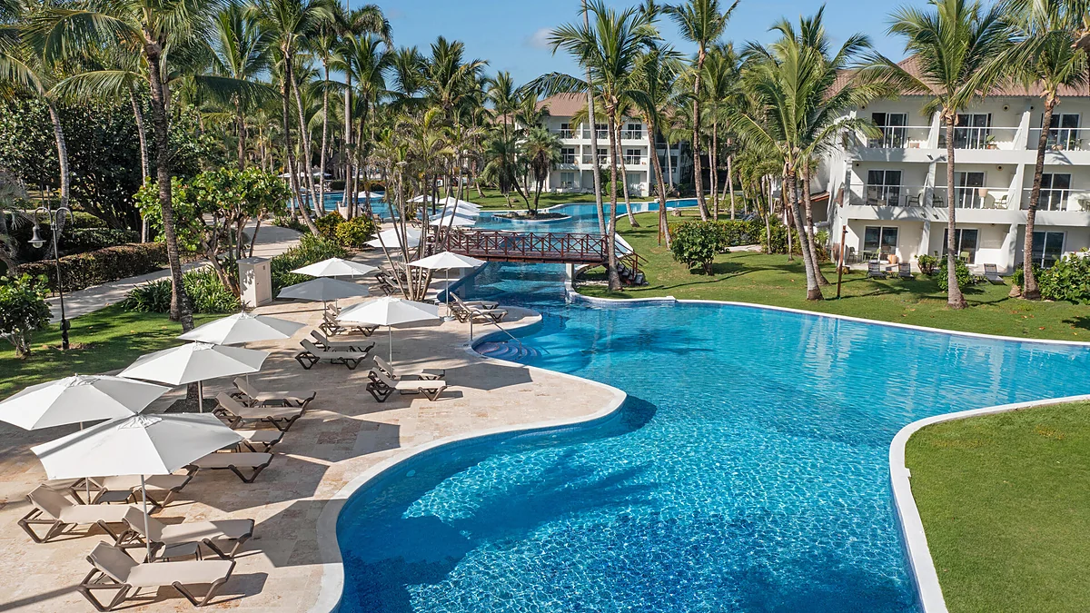 Piscina principal del Wyndham Alltra Punta Cana