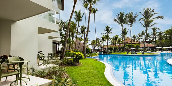 Standard Pool Walk-Out King – Wyndham Alltra Punta Cana